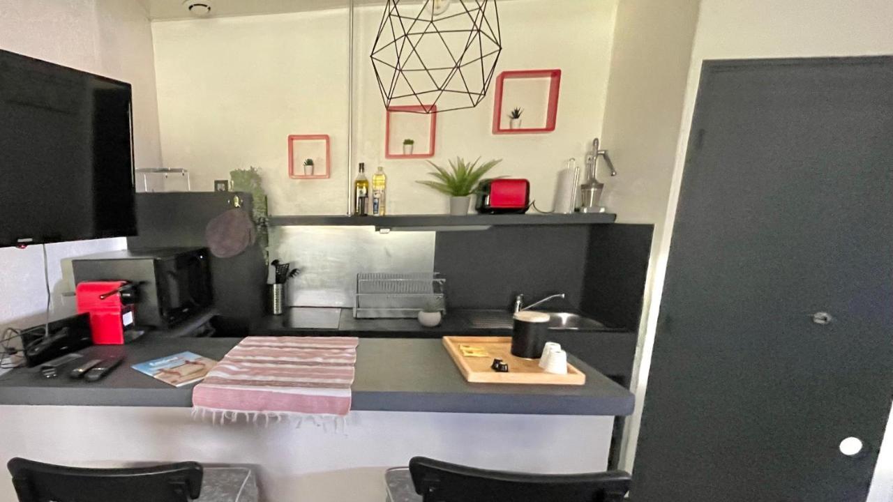 Studio Cocooning Hauteur De Saint-Raphael Εξωτερικό φωτογραφία